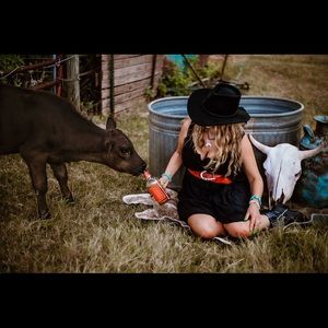 Meet your Posher, Danielle